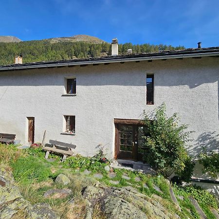 Bourg-Saint-Pierre : Le Cachet D'Antan Leilighet Eksteriør bilde